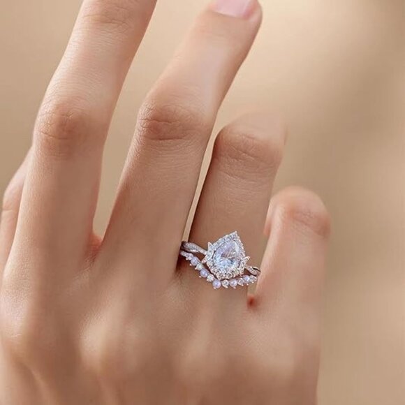 1.2ct Pear 925 Silver Hypoallergenic D Color VVS1 Moissanite Wedding Ring - Picture 4 of 6